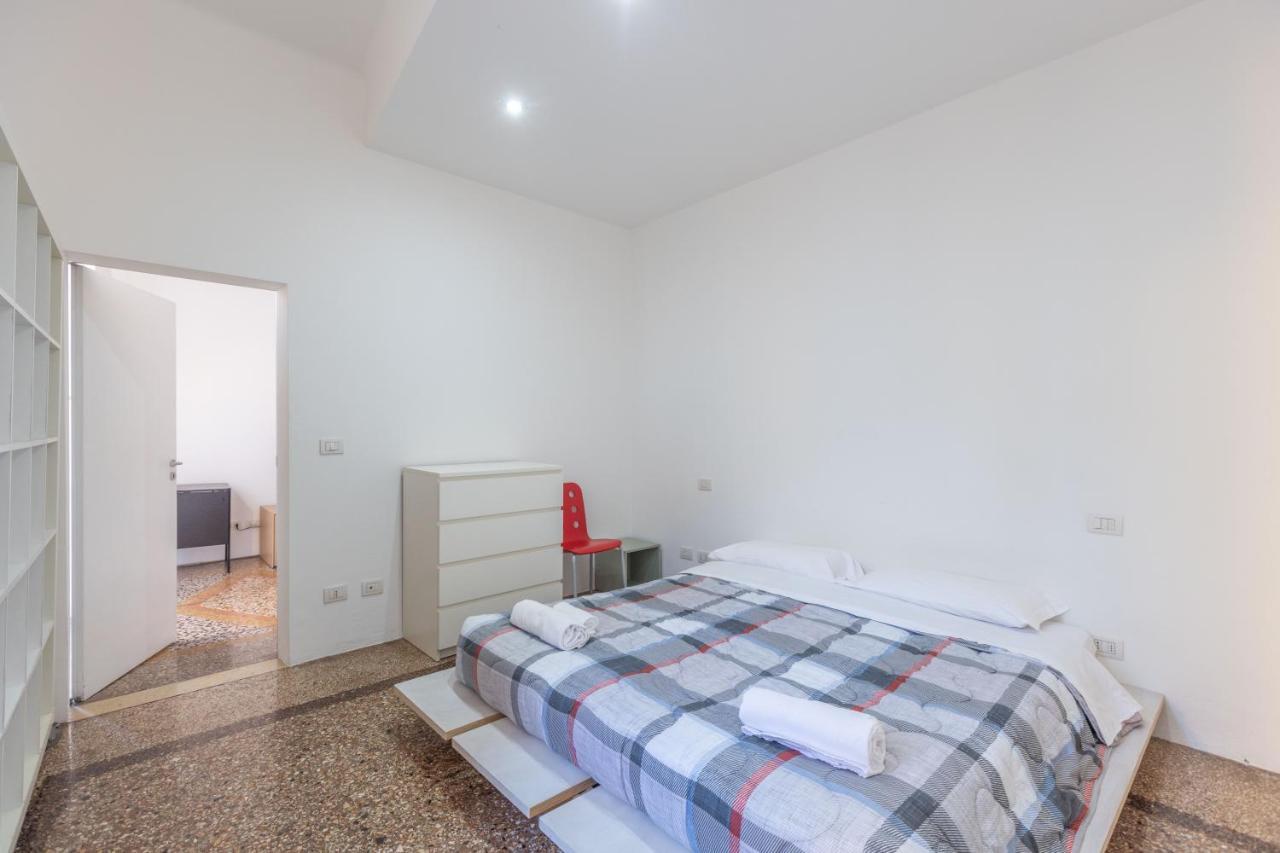 Nel Ghetto, Bologna By Short Holidays Exteriör bild